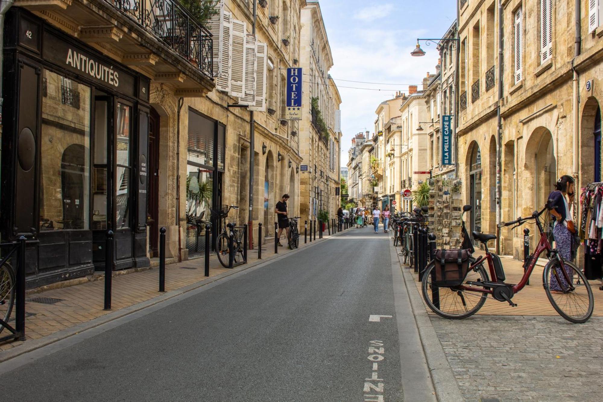 Hotel Notre Dame บอร์โด ภายนอก รูปภาพ